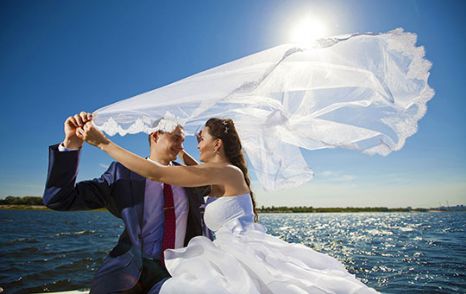 Capri boats for weddings